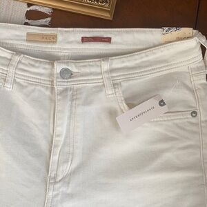 NWT Anthropologie White Boyfriend Jean 30T